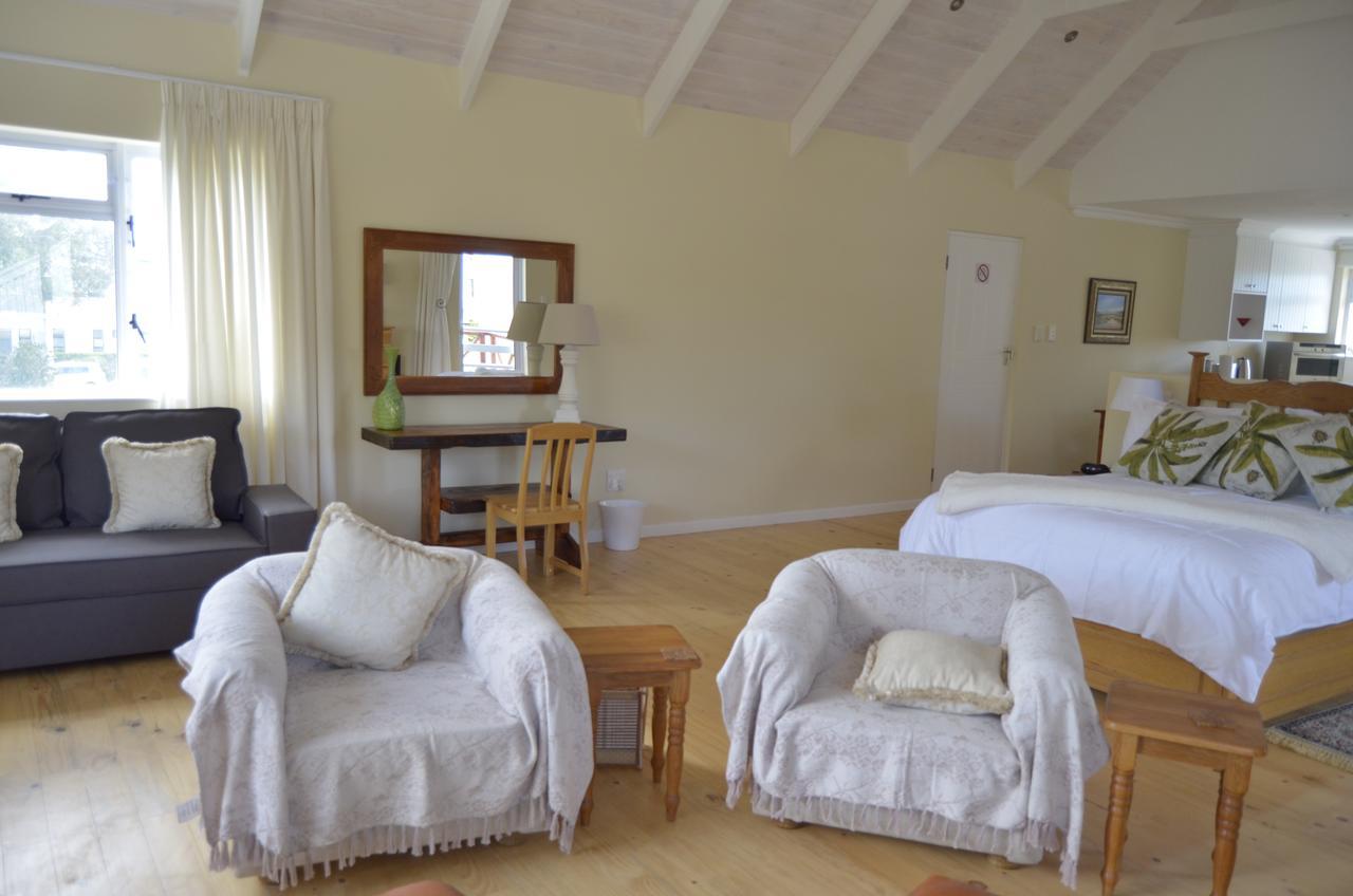 Harmony Place Hotel Hermanus Exterior photo