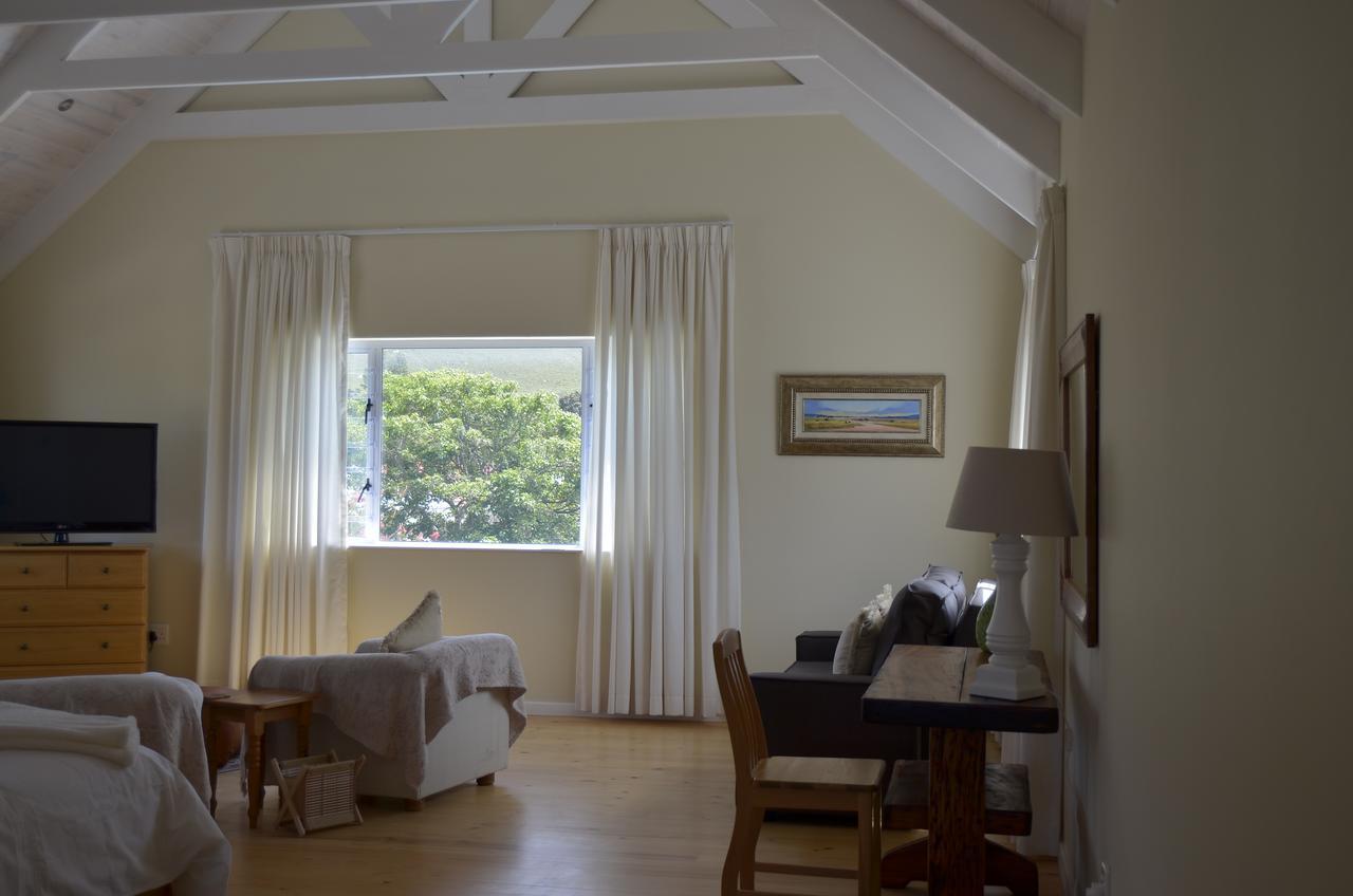 Harmony Place Hotel Hermanus Exterior photo